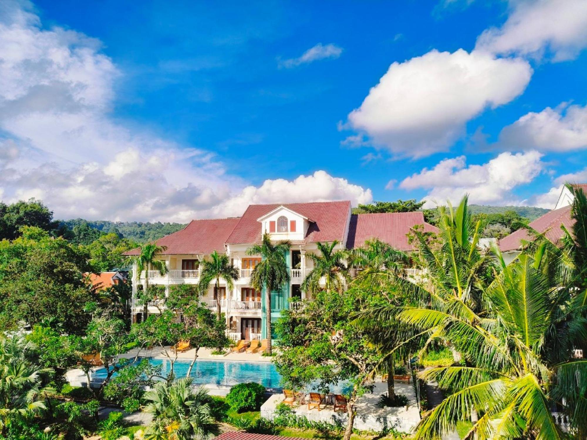 Tahiti Resort Дуонг-Донг Экстерьер фото